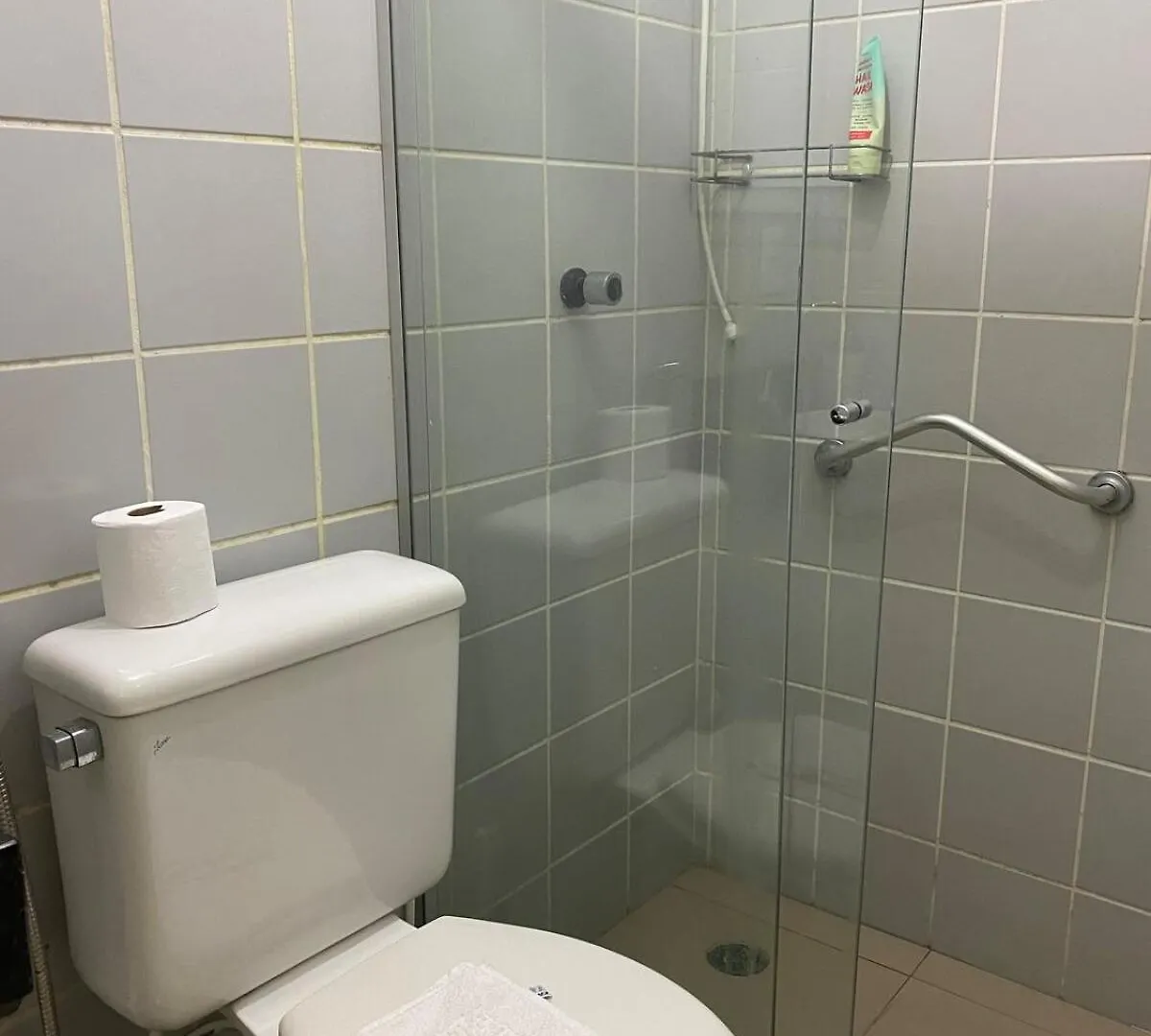 Apartment Comodidades Na Av Que E Um Shopping A Ceu Aberto Brasilia Brazil