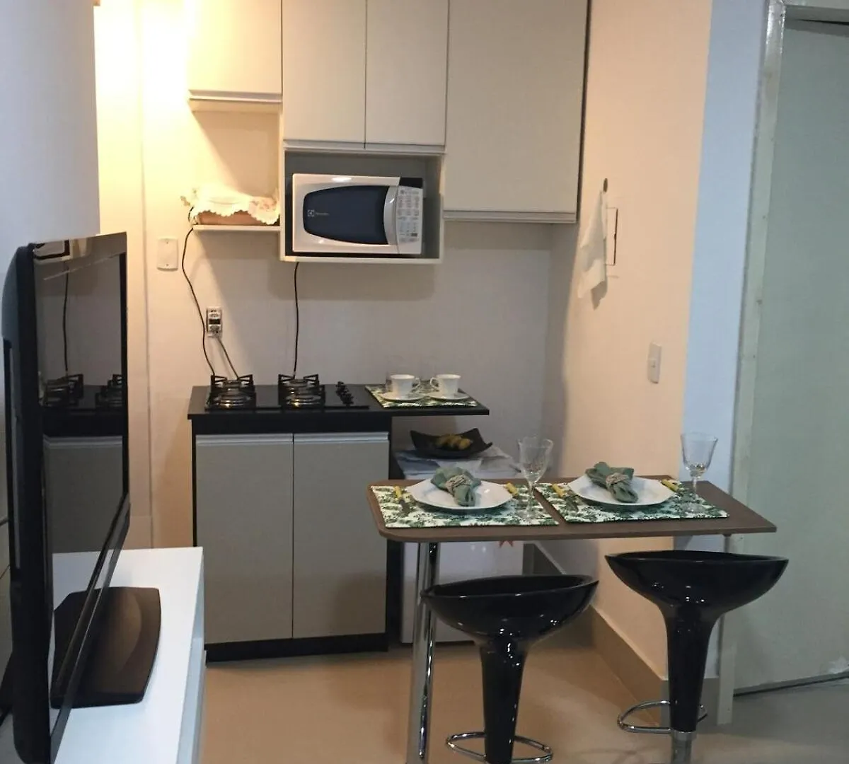 Comodidades Na Av Que E Um Shopping A Ceu Aberto Brasilia Apartment